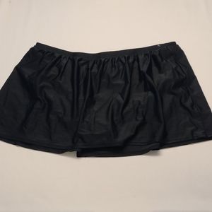 Delta Burke plus size swim skirt 24W